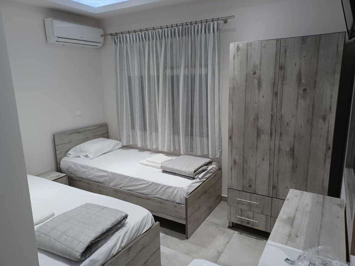 Apartment Ladenis *