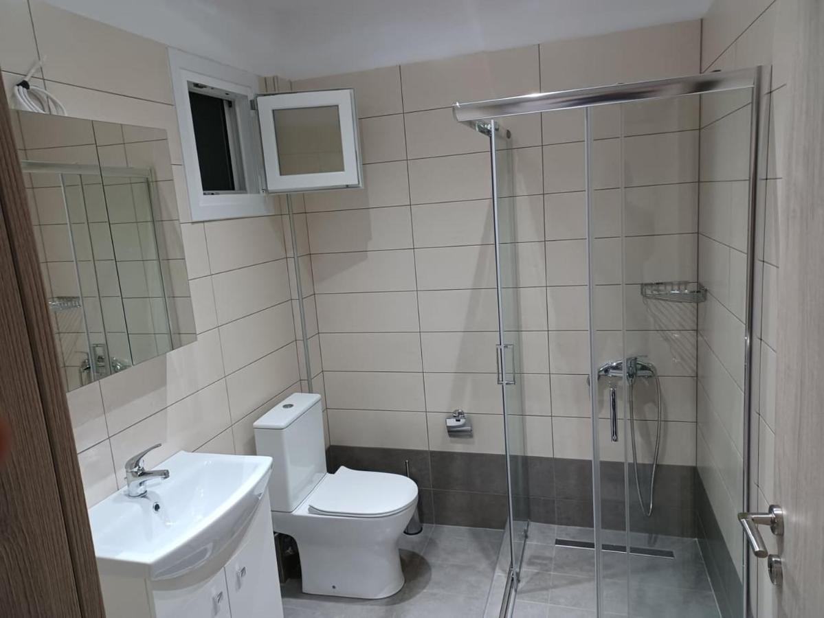 Ladenis Appartement *